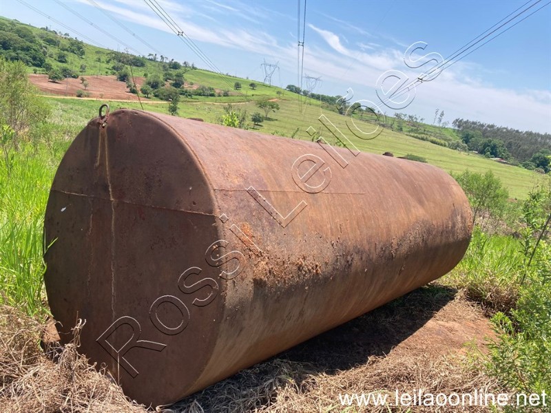  TANQUE FERRO CAP. 8.000L